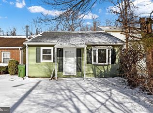 2378 Sun Dr, Harrisburg, PA 17109