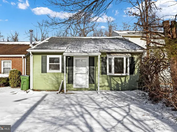 2378 Sun Dr, Harrisburg, PA 17109