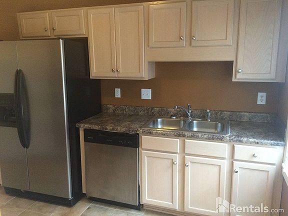 4th image of 5096 Falling Creek Ln