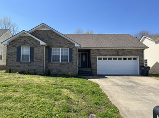 2669 Cider Dr, Clarksville, TN 37040