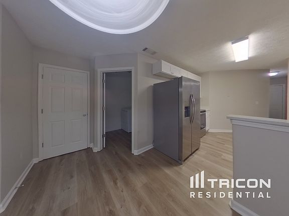5th image of 85 Marbrook Trce