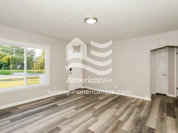 3-Living Room