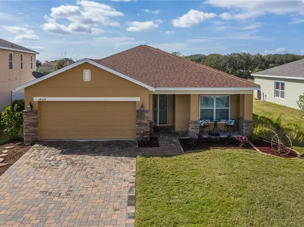 34327 Alicante Ct, Sorrento, FL 32776