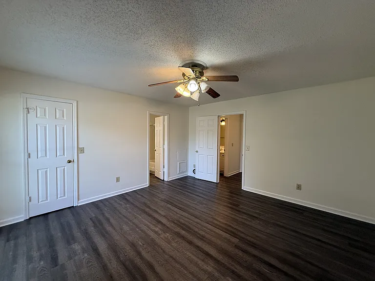 104 Shaverlee Ct — Photo 19