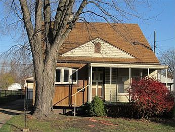 2nd image of 1648 Buckingham Ave