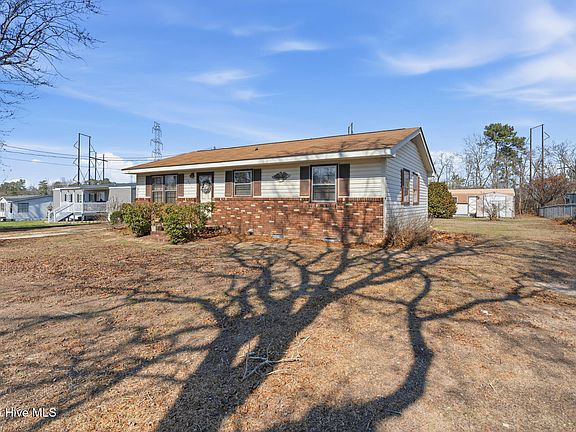 2nd image of 293 Hickory Street