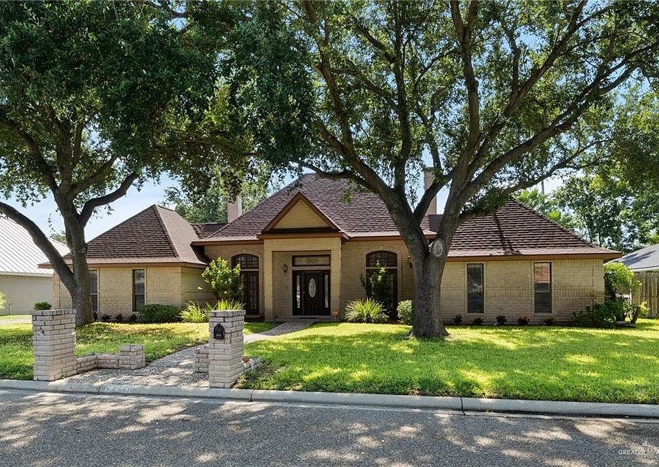 1st image of 2610 Garza St