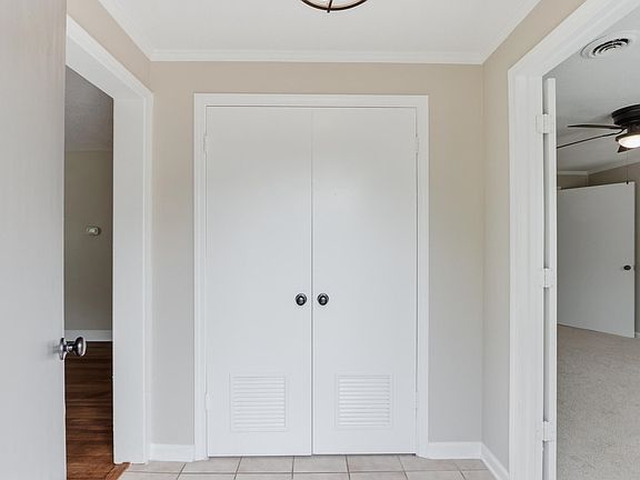 5th image of 312 N Fernway Rd