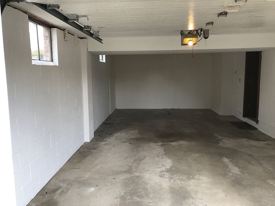 1st image of 103 Navaho St
