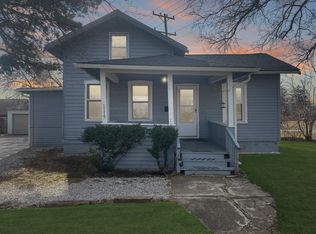 1117 Grand Ave, Waukegan, IL 60085