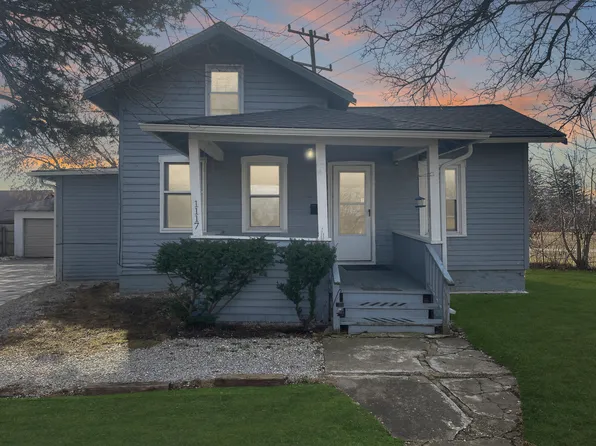 1117 Grand Ave, Waukegan, IL 60085