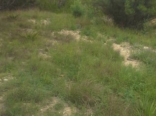 332 Peninsula Dr, Bandera, TX 78003