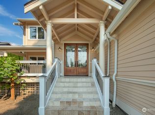 14014 38th Ave NE, Seattle, WA 98125