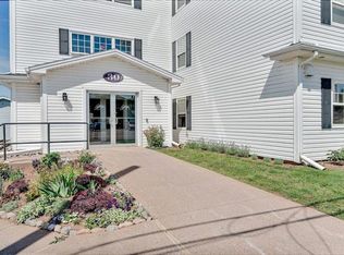 30 Saint Stephen St #201, Summerside, PE C1N0E3