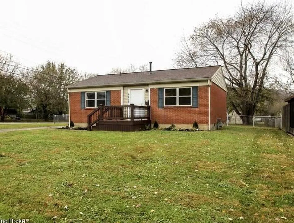 9422 Titan Dr