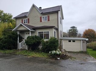 275 Sugar St, Hooversville, PA 15936
