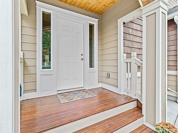 5th image of 1821 Nevada Ave SE