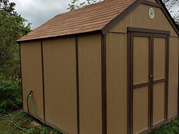 8'x10' well house