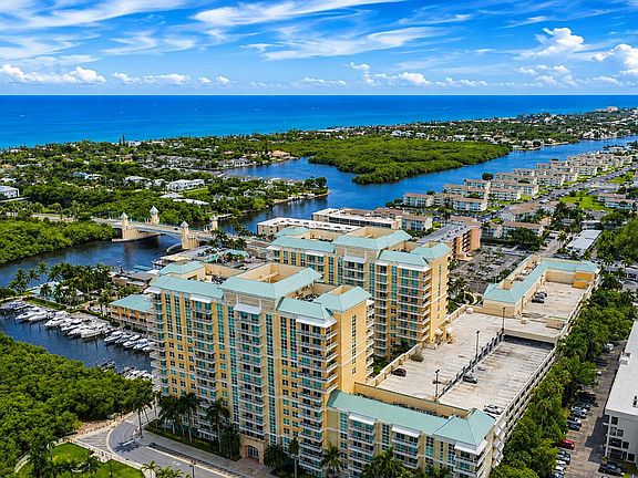 2nd image of 625 Casa Loma Boulevard #802