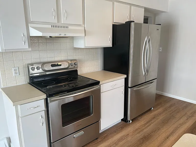3628 S Main St — Photo 4