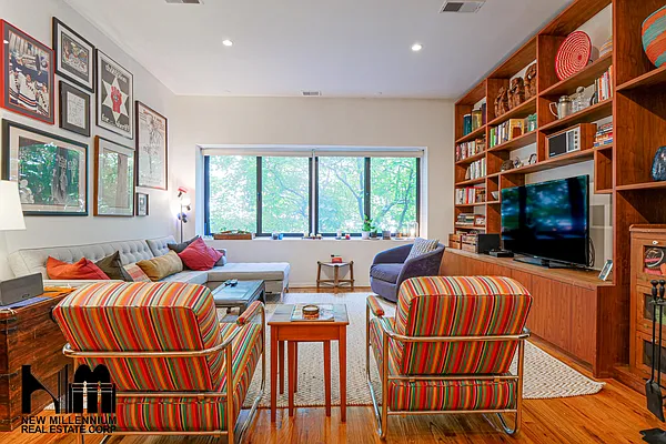 Sold by NMRE | media 2