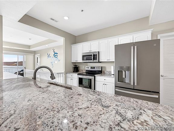 3rd image of 310 W Palisades Dr #1A