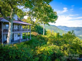 189 Chickadee Ln, Maggie Valley, NC 28751