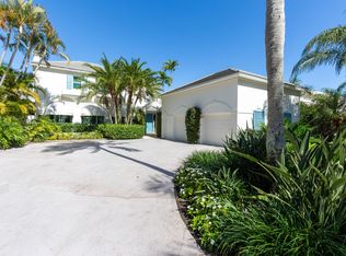 2369 Golf Brook Dr, Wellington, FL 33414