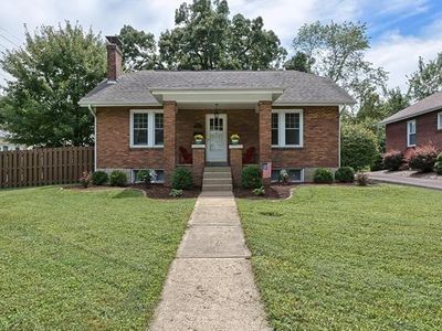 7802 Grove Ave, Saint Louis, MO, 63119