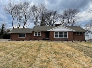3011 Pinehurst Dr, New Castle, PA 16105