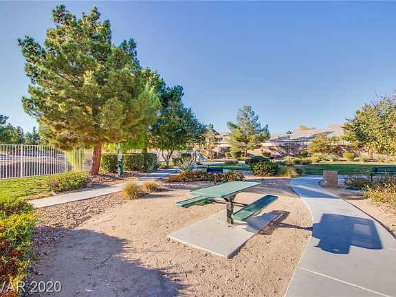 5th image of 5233 Purple Vista Ct