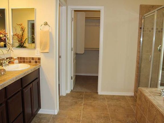 Mstr Bath w/tile work