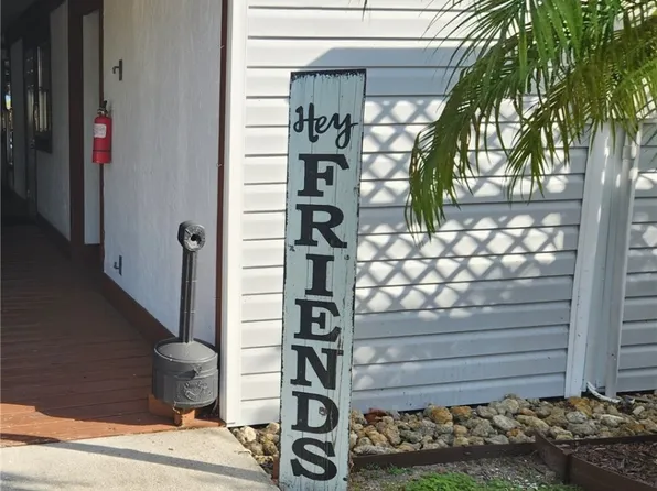 813 Big Branch Ln NW, Moore Haven, FL 33471