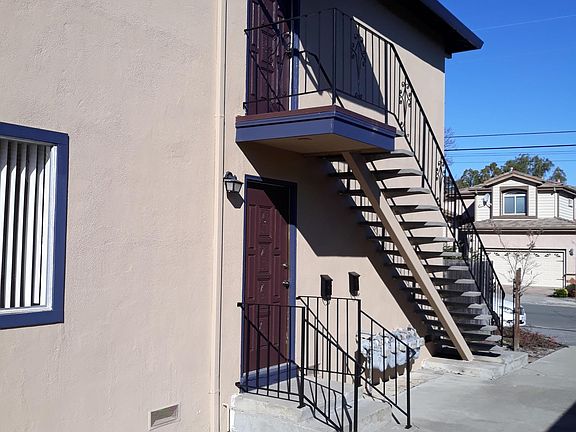 Entrance to apartment