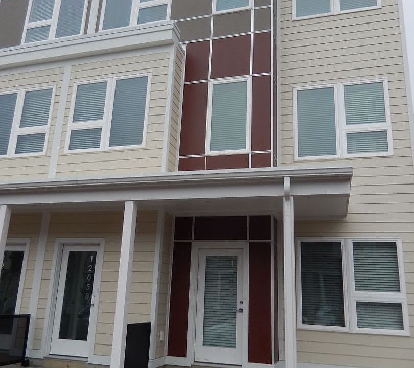 1st image of 1205B Bainbridge St