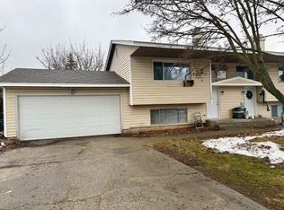 2216 S Fawn Dr, Spokane, WA 99206