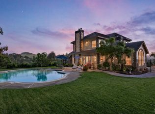 9 Canyon Ct, Petaluma, CA 94952