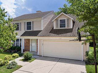 6545 Tealwood Dr, Lisle, IL 60532