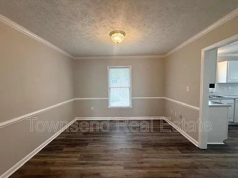 2012 Fig Ct — Photo 4