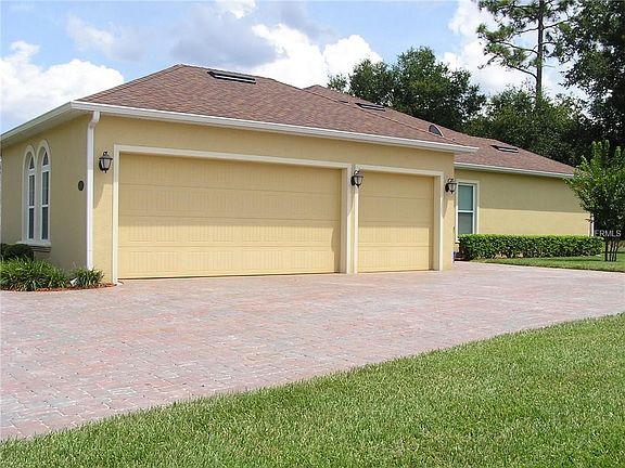 3rd image of 106 Wisteria Ln