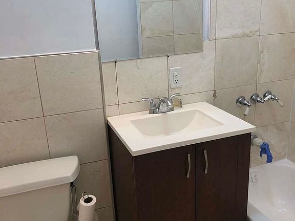 5th image of 251 W 18th St #4FW