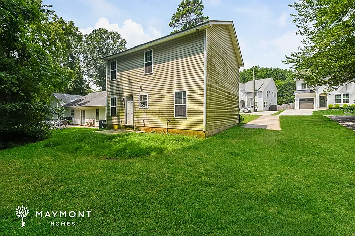 3 bed, 2.5 bath, 1300 sqft, $1,875 — Photo 3