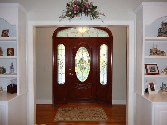3rd image of 163 Governors Ln NW