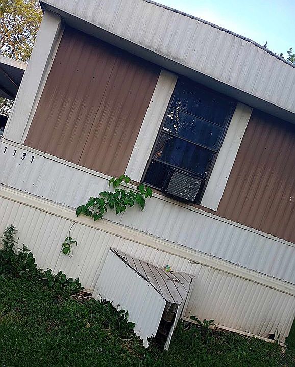 1st image of 1131 Ashwood Dr