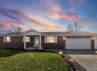 437 S Walnut St, Bethalto, IL 62010