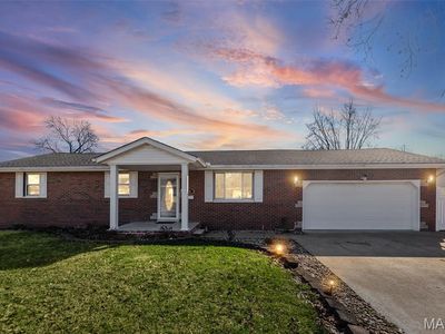 437 S Walnut St, Bethalto, IL, 62010