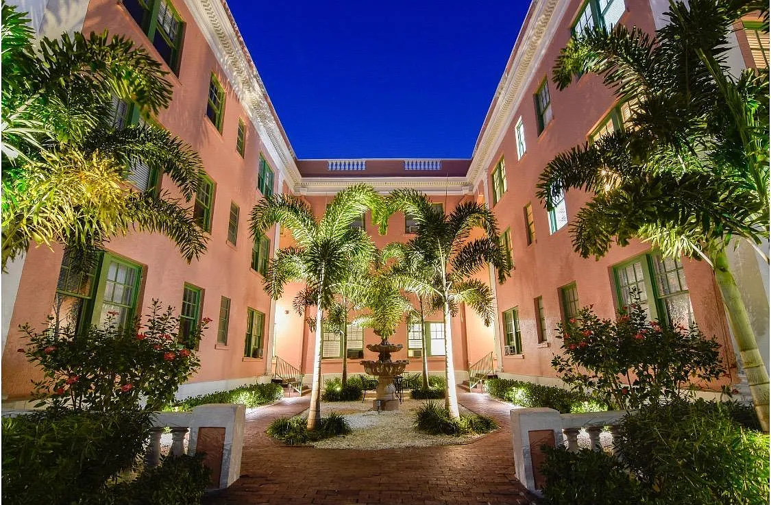 1 bed, 750 sqft, $1,695 — Photo 1