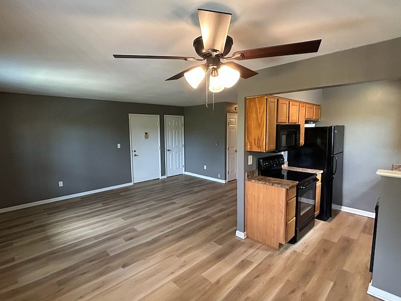 2nd image of 244 Cleveland Ave APT 4