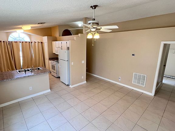 5th image of 1107 Isadore Dr