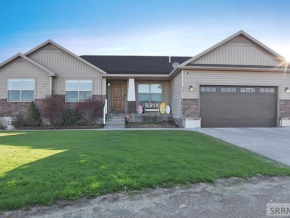 4th image of 4201 Woodland Dr